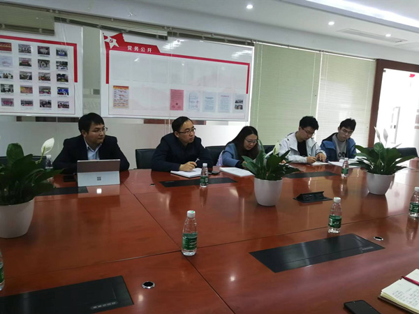 杨洪明教授莅临科比特.jpg